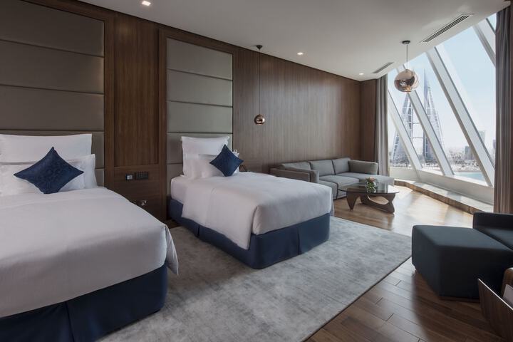 Room 20 of 104