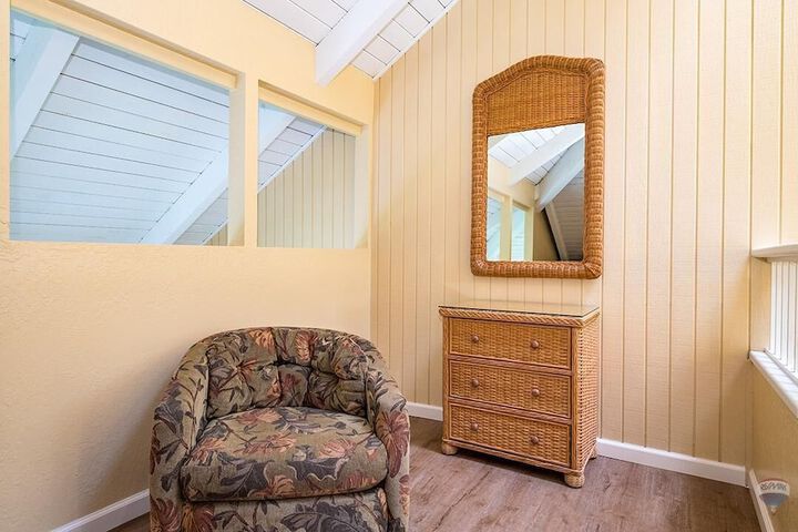 Room 15 of 120