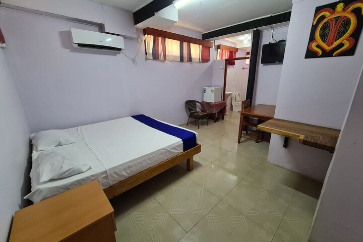 Room 5 of 42