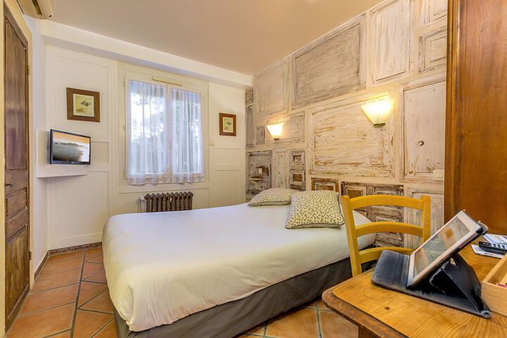 The Originals Boutique Clair Hôtel, Martigues in Martigues