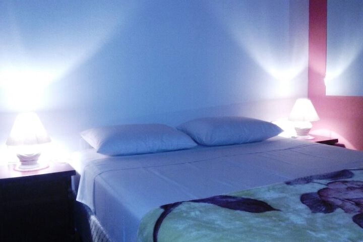 Room 17 of 24