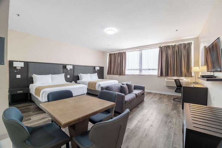 Suite Capacity 2 (6 of 12)