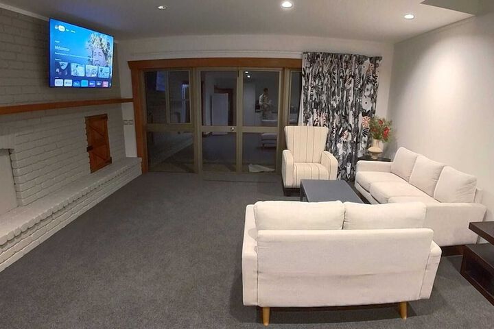 Room 3 of 31