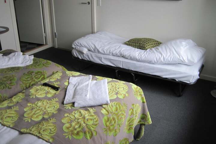 Room 13 of 39
