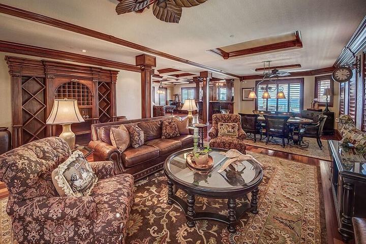 Hotel Interior 2 of 40