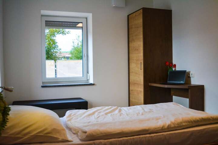 Room 9 of 44