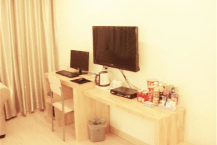 Room 20 of 21