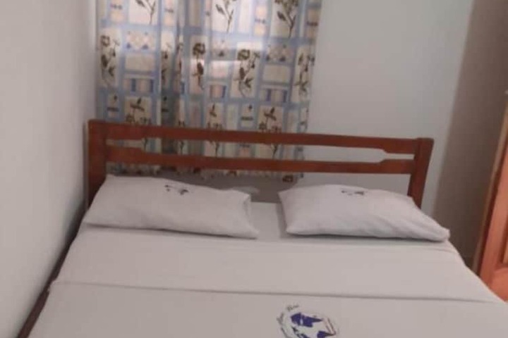 Room 6 of 36