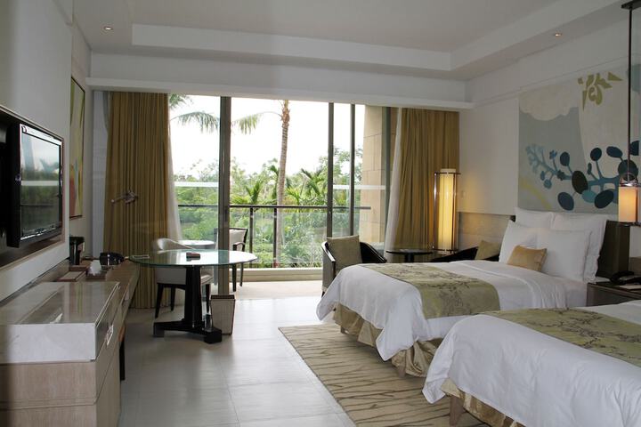 Room 15 of 146