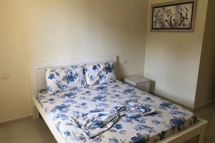 Room 3 of 26