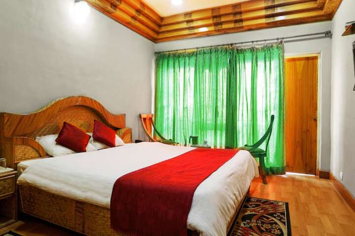 Room 3 of 26