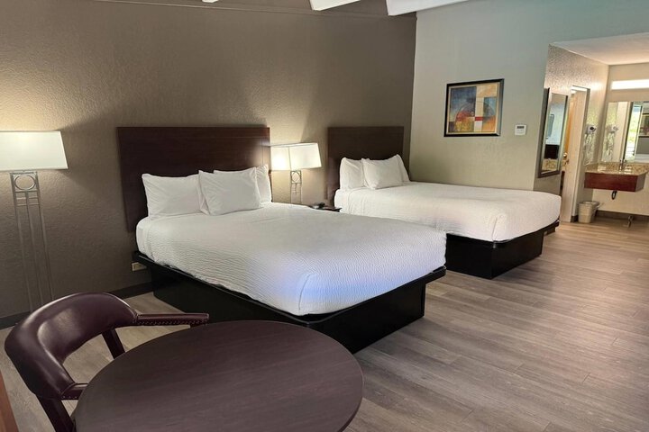 Room 21 of 61