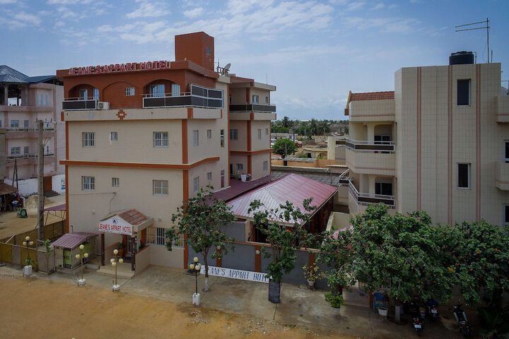 Jeanes Appart Hotel