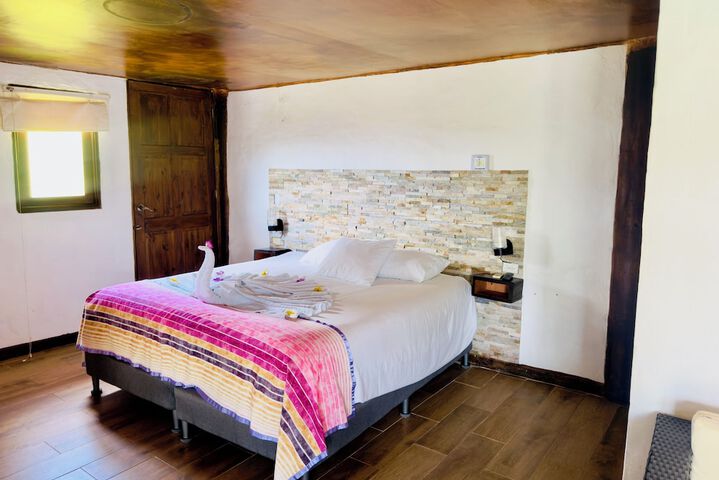 Room 2 of 56