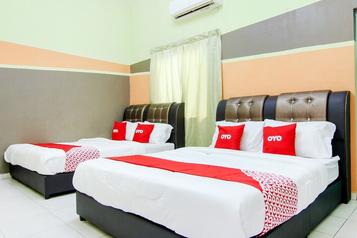 Image of OYO 89684 Mawaddah Inn Stay
