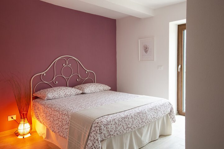 Room 10 of 71
