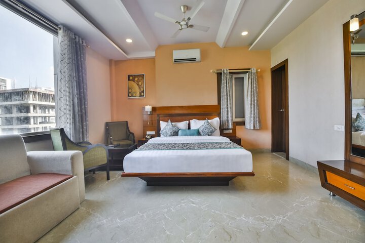 Room 6 of 48