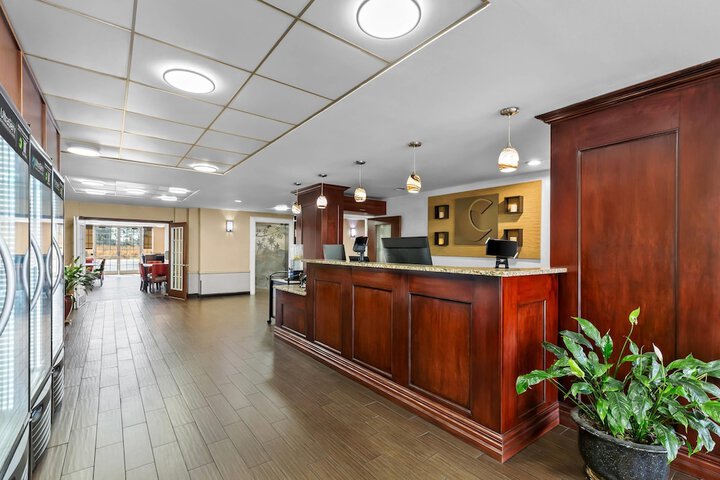 Lobby Photos