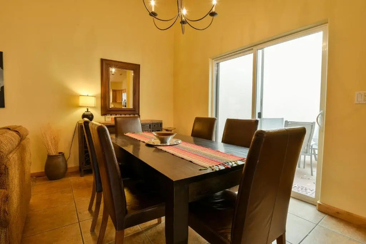 Room 4 of 22
