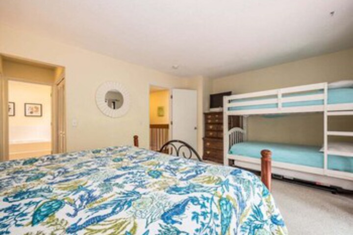 Room 112 of 124