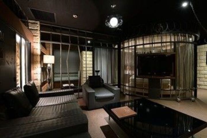 Room 34 of 118