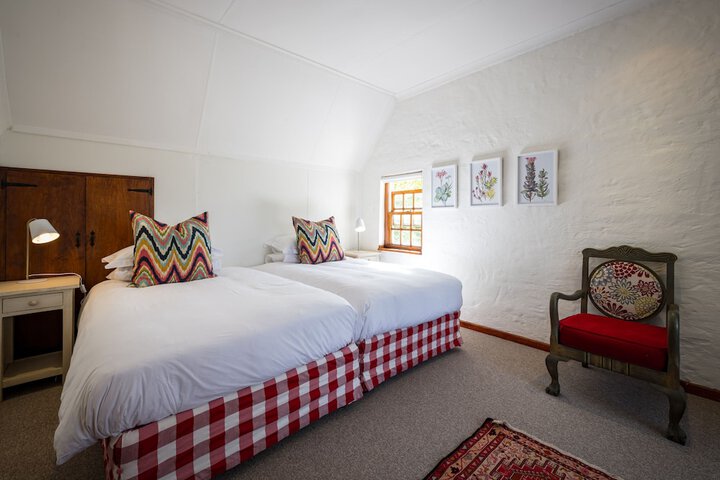 Room 9 of 60