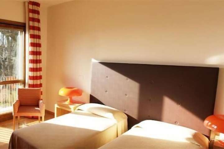 Room 16 of 45