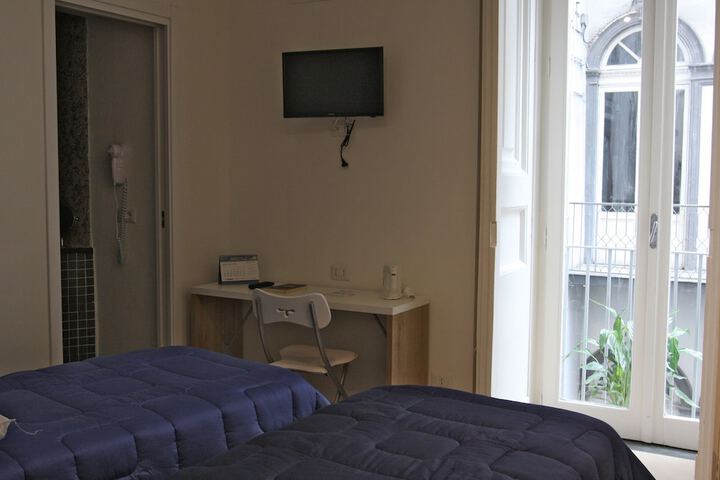 Room 30 of 64