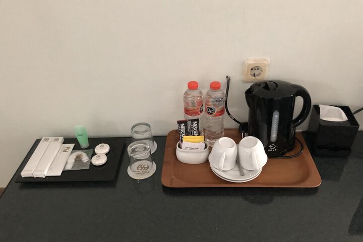 Room 14 of 22