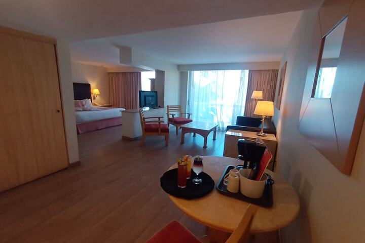 Room 30 of 134