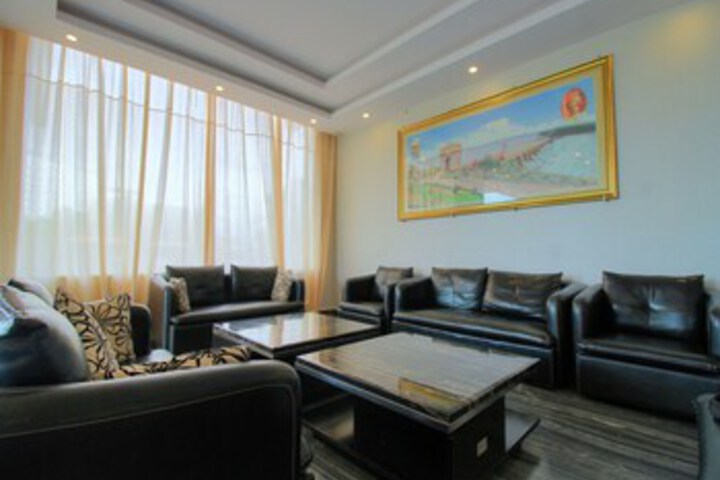 Hotel Interior 10 of 34