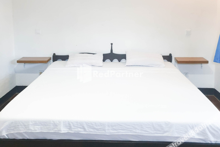 Image of ArlinaS Hotel Kintamani (Formerly Arlina's Guest House RedPartner)