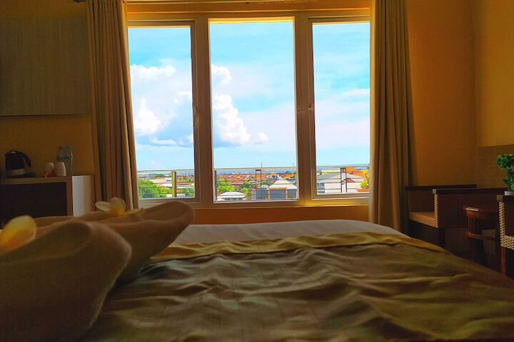 Room 27 of 96