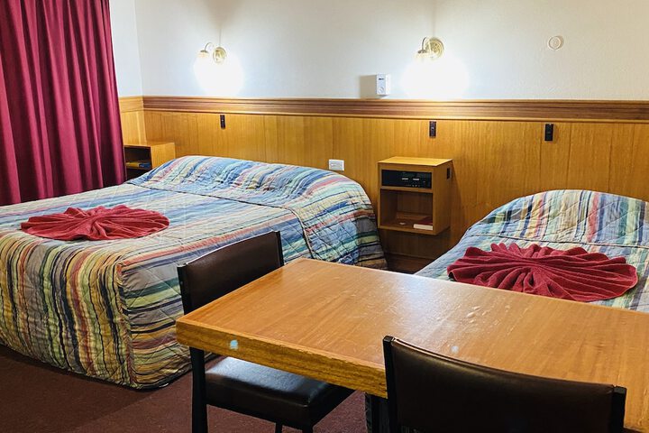 Room 8 of 31