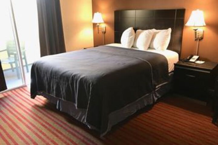 Room 20 of 64