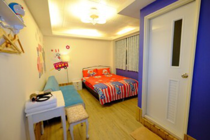 Room 12 of 29