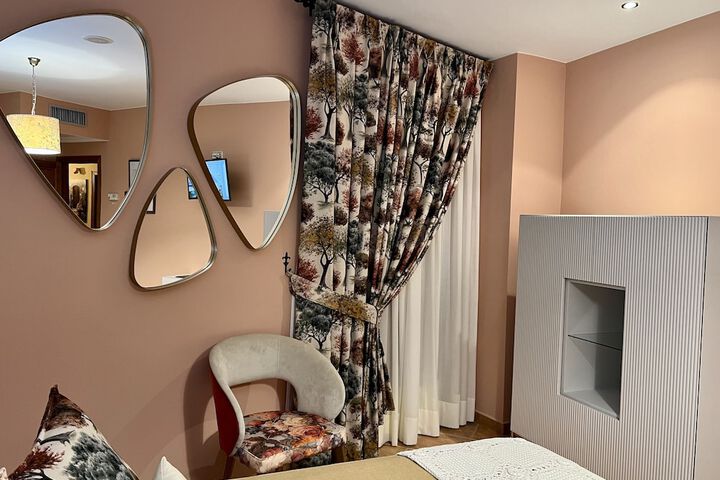 Room 7 of 60