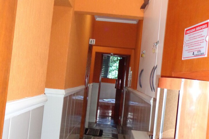 Ballroom/Hall 42 of 52