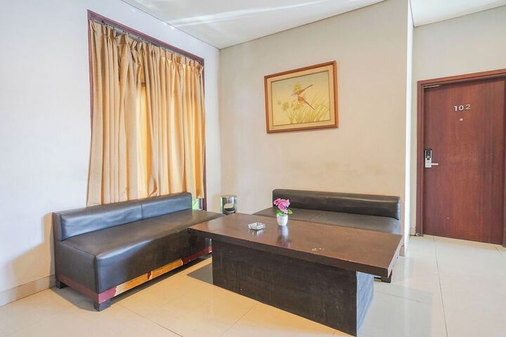 Hotel Interior 10 of 84