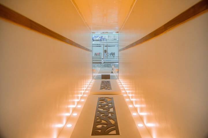 Hotel 2 of 66