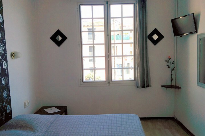 Room 12 of 53