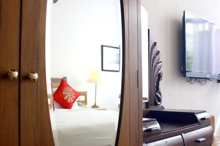 Room 21 of 46