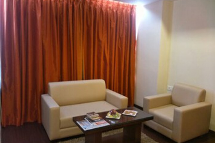 Room 3 of 6