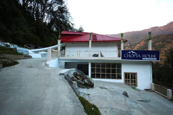 Chopta House