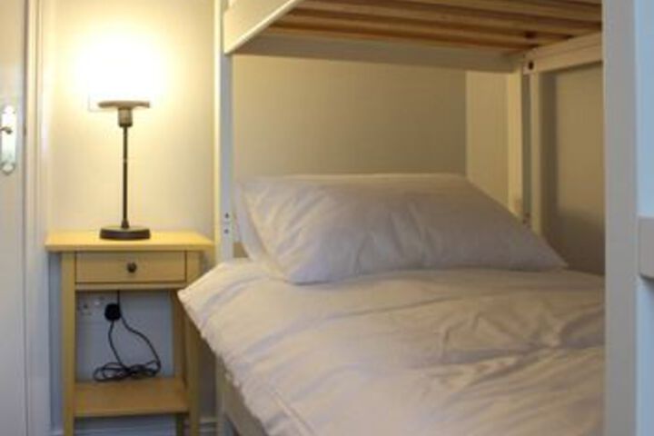 Room 14 of 18