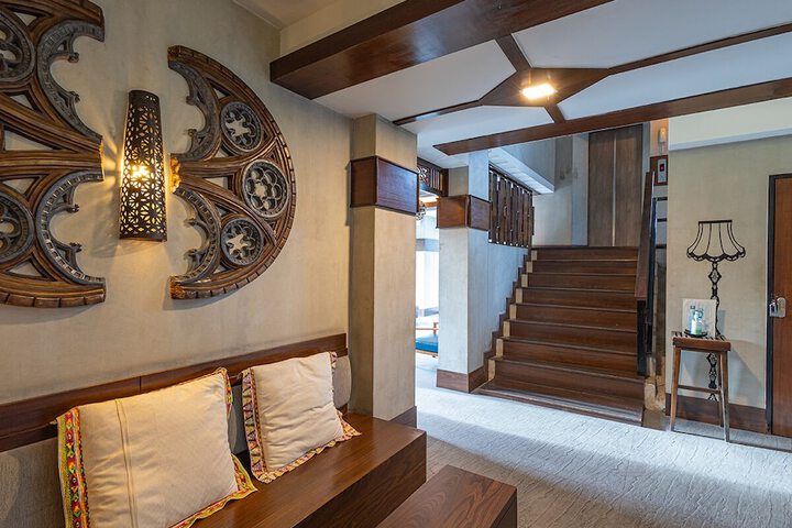 Room 16 of 29