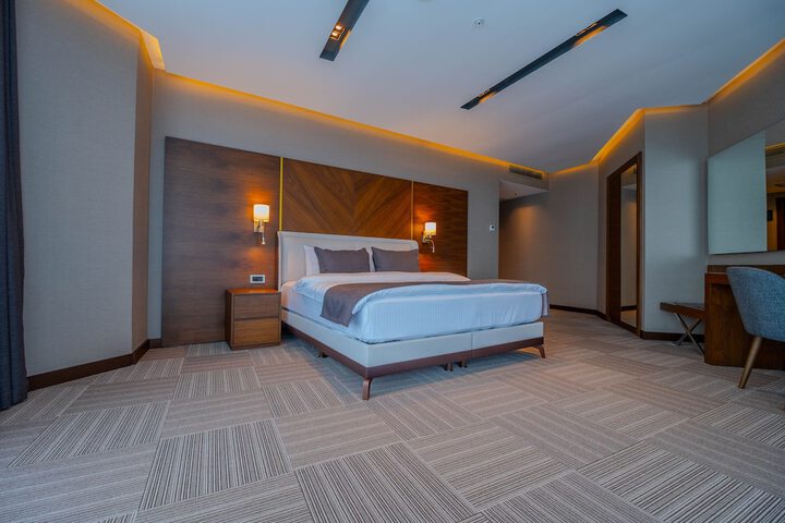 Room 15 of 59