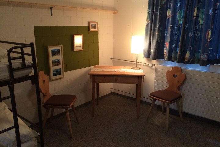 Room 46 of 128