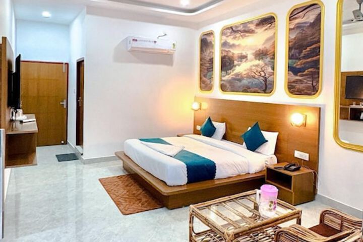 Room 4 of 48