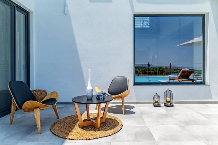 Terrace/Patio 6 of 19